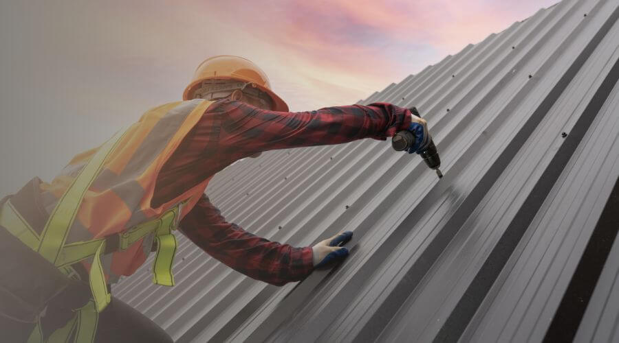 Professional gutter cleaning in Lilesville, NC